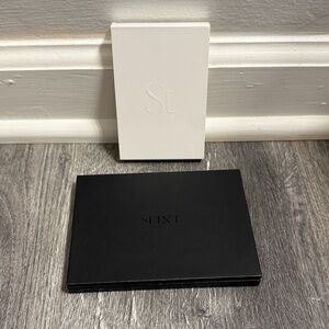 Seint Black Makeup Palette